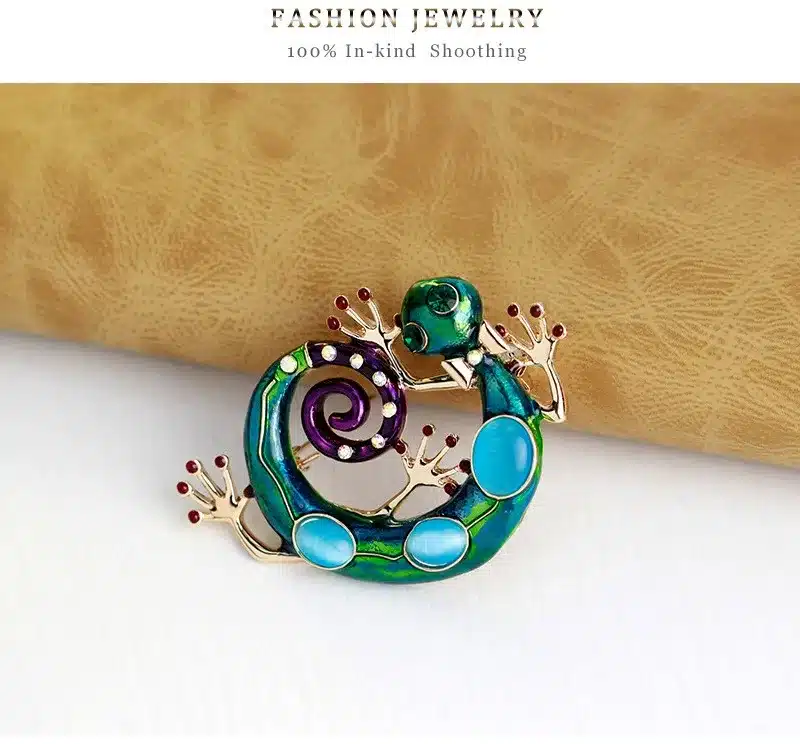 MloveAcc Blue Enamel Lizard Gecko Snake Brooches for Women Corsage Diamante Embellishments Kihen Broach Coroa Relogio Femini 17