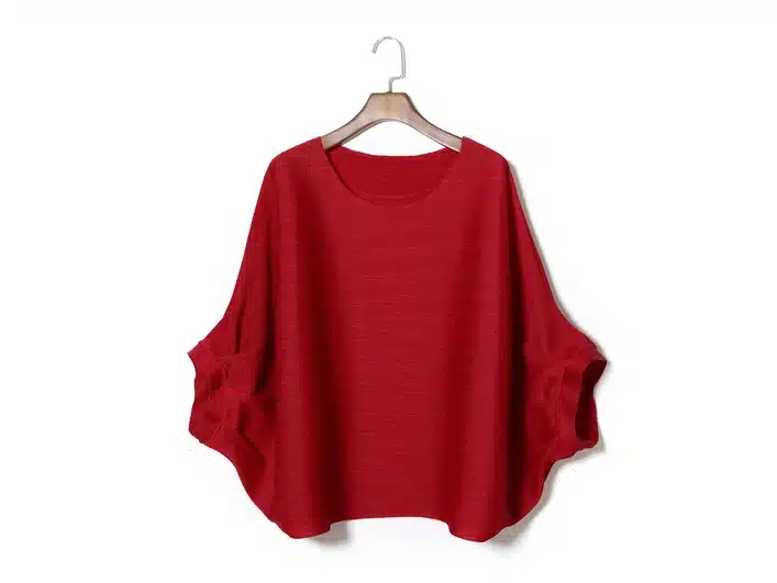 Changpleat Plus Size women's T-shirts Miyake Pleated Fashion loose beautiful bat sleeve Solid O-neck female T-shirt Casual Black 18