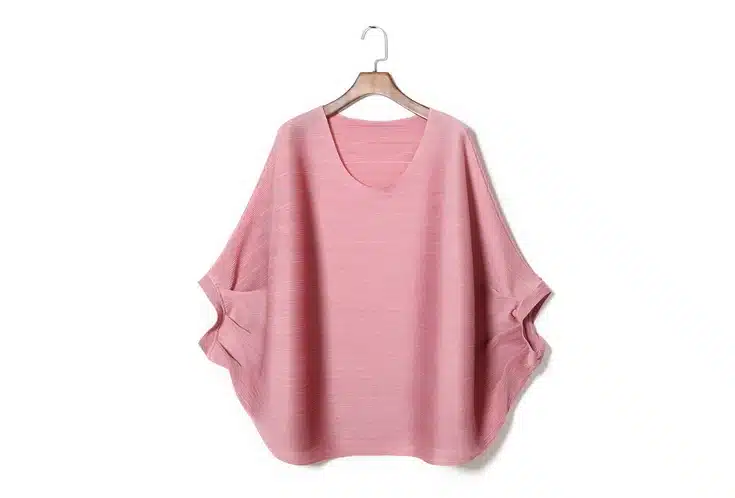 Changpleat Plus Size women's T-shirts Miyake Pleated Fashion loose beautiful bat sleeve Solid O-neck female T-shirt Casual Black 20