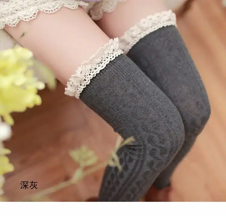 5 Colors Thigh High Socks Girls Stockings Lace Winter Warm Socks Women Sexy Stocking Medias Pantyhose Stockings Knee High Socks 24