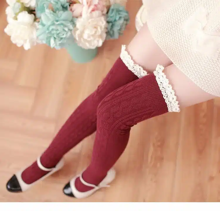 5 Colors Thigh High Socks Girls Stockings Lace Winter Warm Socks Women Sexy Stocking Medias Pantyhose Stockings Knee High Socks 32