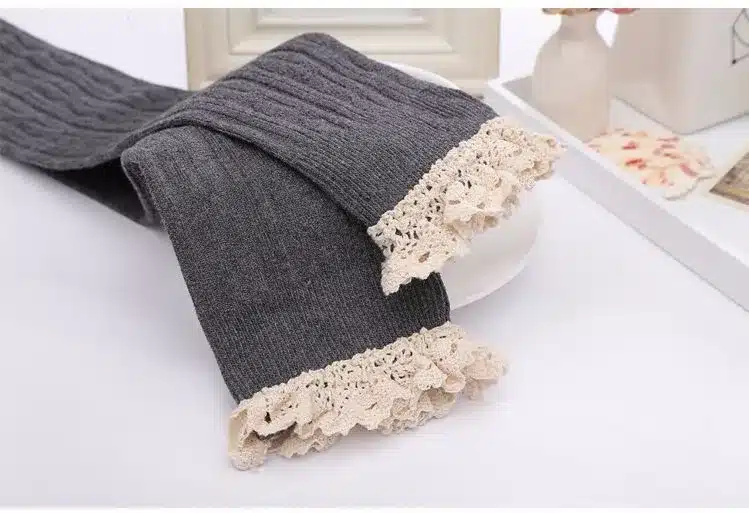 5 Colors Thigh High Socks Girls Stockings Lace Winter Warm Socks Women Sexy Stocking Medias Pantyhose Stockings Knee High Socks 42