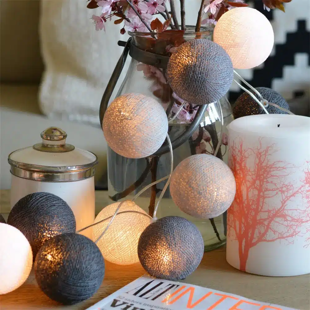 4 Colors 20Pcs/lot Led Cotton Ball String Light LED Garland Fairy Lights Christmas Lights For Party Wedding Bedroom Decoration 11