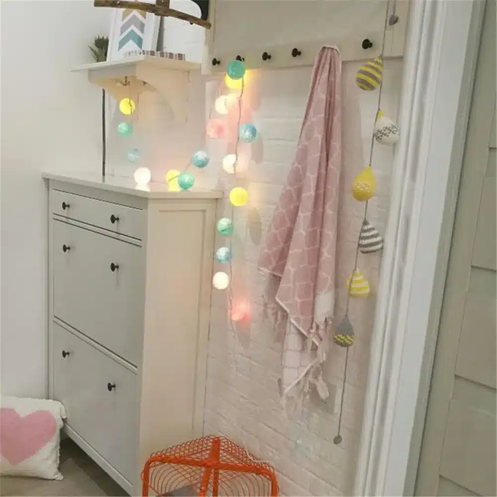 4 Colors 20Pcs/lot Led Cotton Ball String Light LED Garland Fairy Lights Christmas Lights For Party Wedding Bedroom Decoration 30