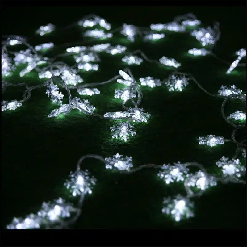 4M 20Leds Christmas Tree Snow Flakes Led String Fairy Light Xmas Party Home Wedding Garden Garland Christmas Decorations 11