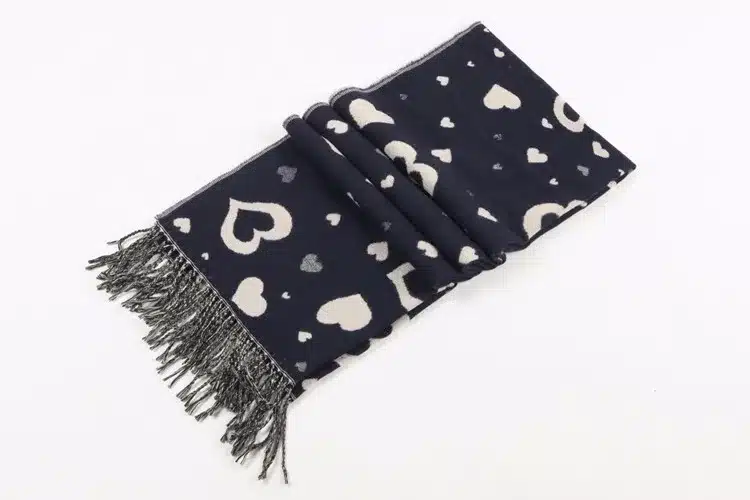 LOWEST PRICE Hot Sale cashmere Christmas scarves snowflake 70*190cm big shawl winter warm thick womens snow warm shawl 44