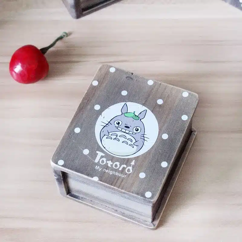 2017 Vintage Wooden Totoro Music box Anime Totoro Figure Wood Hand crank Music BOX Collection Child Toys Christmas Gift 10