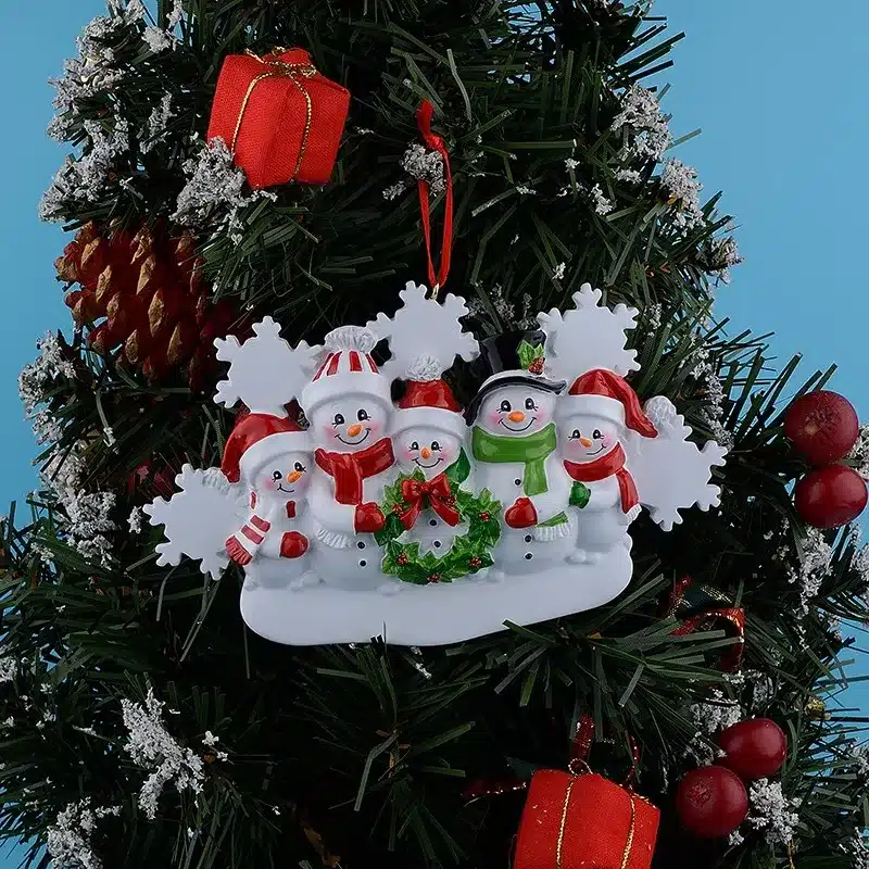 Wholesale Snowman Family of 5 Resin Christmas Tree Ornaments For Personalized Gifts Write Own Name Holiday Party and Home Decor 17