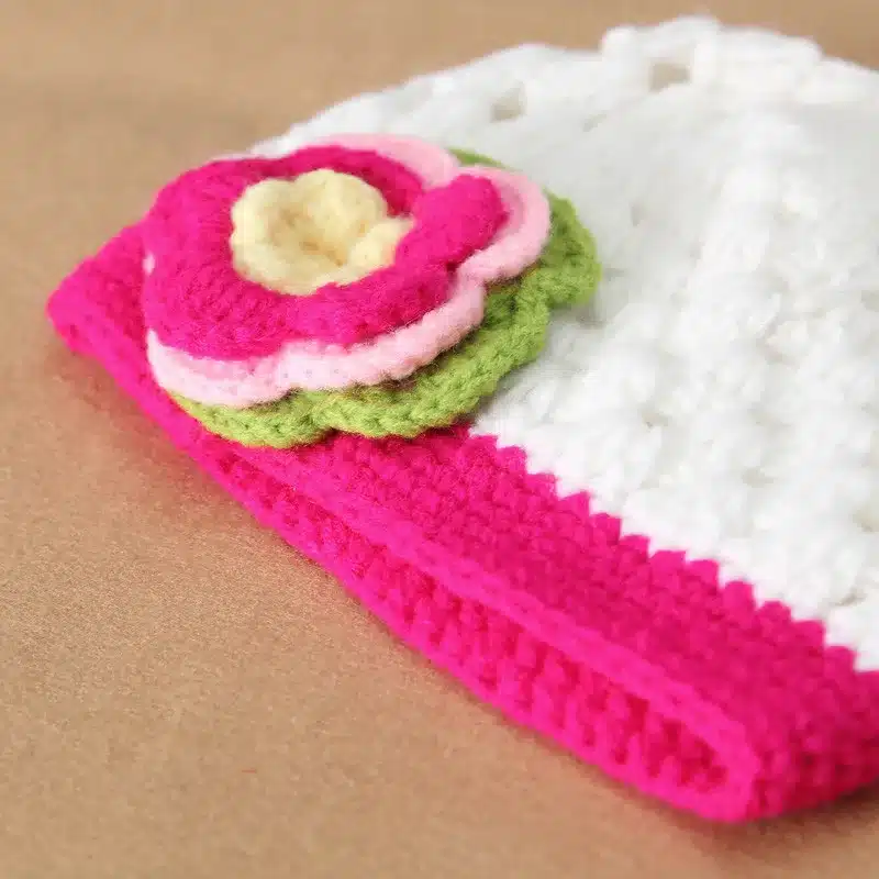 New Girls Wool Hats Wholesale Handmade Baby Flower Pot Cap-white rose Newborn Christmas Gift 0-3month Bonnet Photography Prop 3