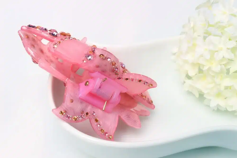 2016 new fashion jewelry Striking Acrylic rhinestone headpiece Unique shape hair accessories for women hot sale hair claw B0640 18