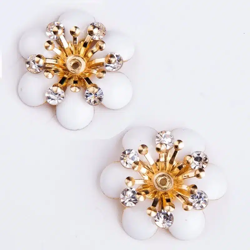 URORU Daisy Flower Earrings for Women Vintage Earrings Flatback Flower Decorative Buttons,DIY Hair 21mm 8pcs/lot AM TAIDIAN 32