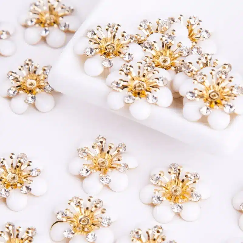 URORU Daisy Flower Earrings for Women Vintage Earrings Flatback Flower Decorative Buttons,DIY Hair 21mm 8pcs/lot AM TAIDIAN 33