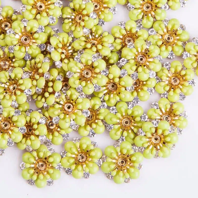 URORU Daisy Flower Earrings for Women Vintage Earrings Flatback Flower Decorative Buttons,DIY Hair 21mm 8pcs/lot AM TAIDIAN 57