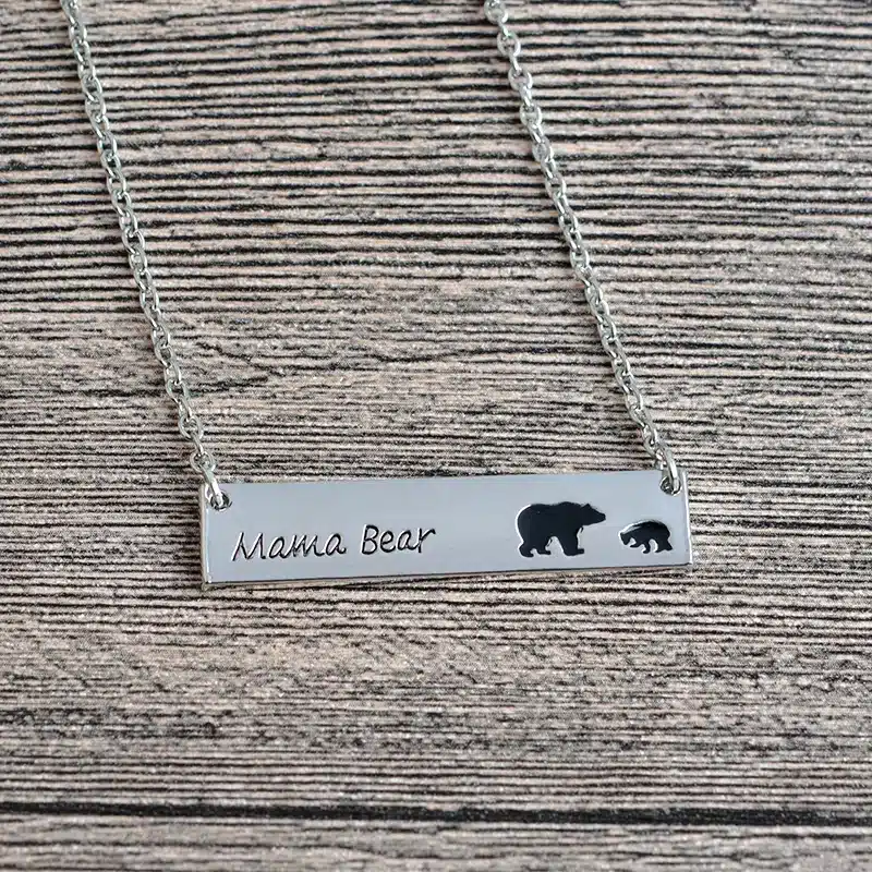 Mama Bear Tag Engraved Animal Pendant Necklace Gold Silver Mother Kids Love Necklace Simple Fashion Mom and Children Jewelry 18
