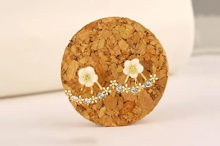 SMJEL 2017 Fashion Jewelry Cute Cherry Blossoms Flower Stud Earrings for Women Several Peach Blossoms Earrings S129 36