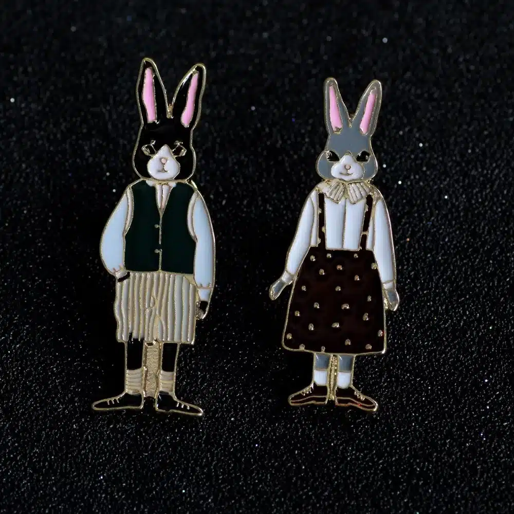 Timlee X297 Free shipping Cartoon Cute Cats Rabbits Foxes Metal Brooch Pins,Fashion Jewelry Wholesale 27