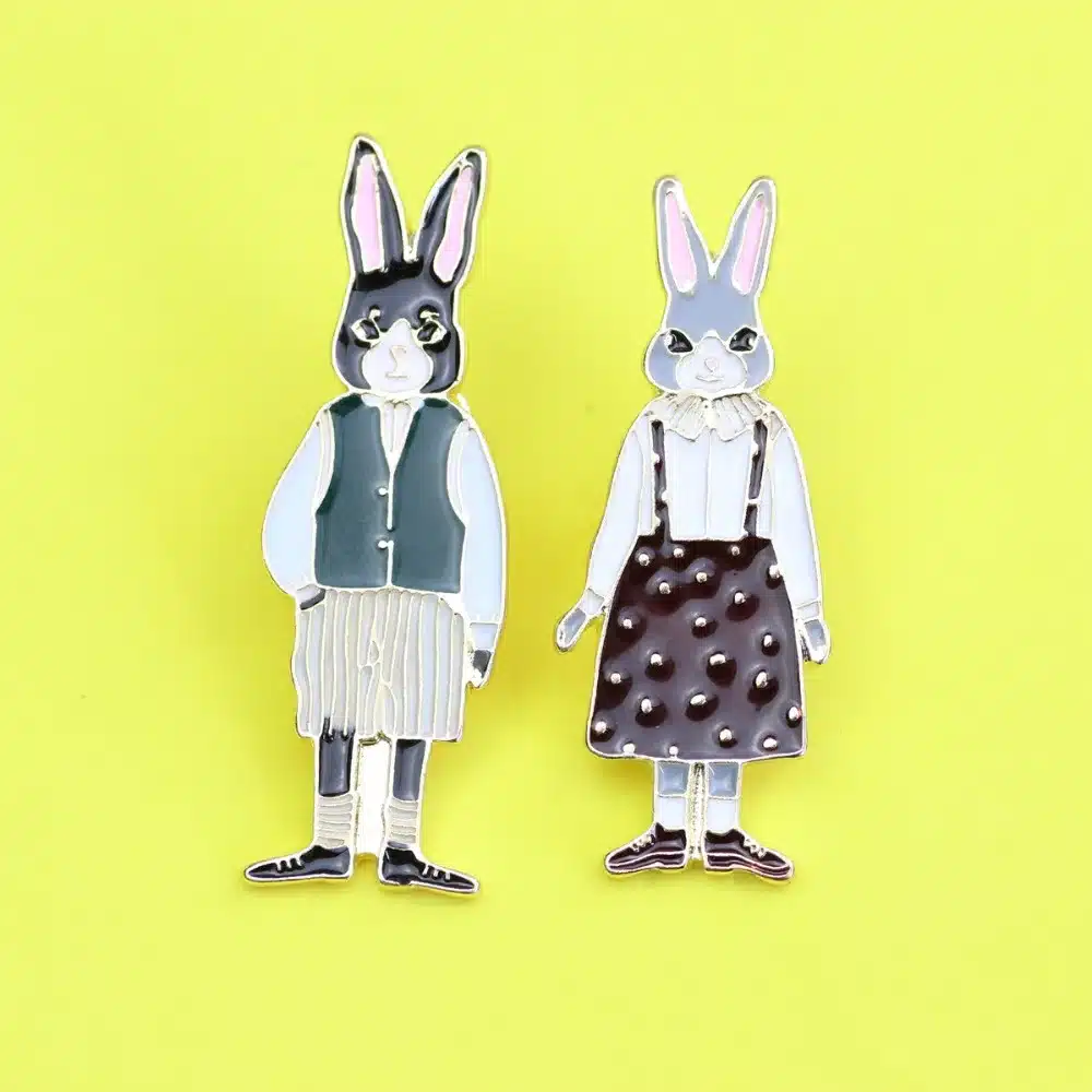 Timlee X297 Free shipping Cartoon Cute Cats Rabbits Foxes Metal Brooch Pins,Fashion Jewelry Wholesale 29
