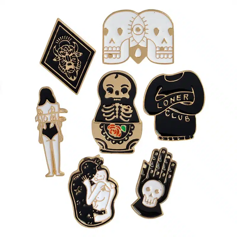 7pcs/set Hard enamel pins Goth punk skull brooch lapel pin Halloween pin button badges Jewelry for him Cool gifts 22