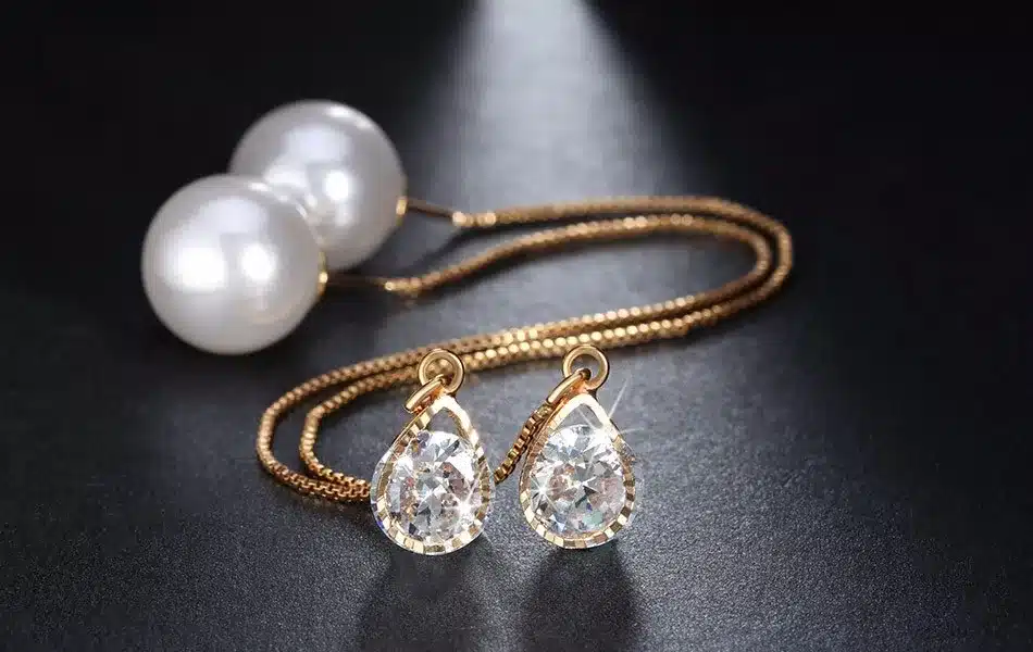 ORSA JEWELS New Water Drop Shape Austrian Crystal Long Stud Earrings with big Pearl Elegant Gold-color Jewelry for Women OME27 29