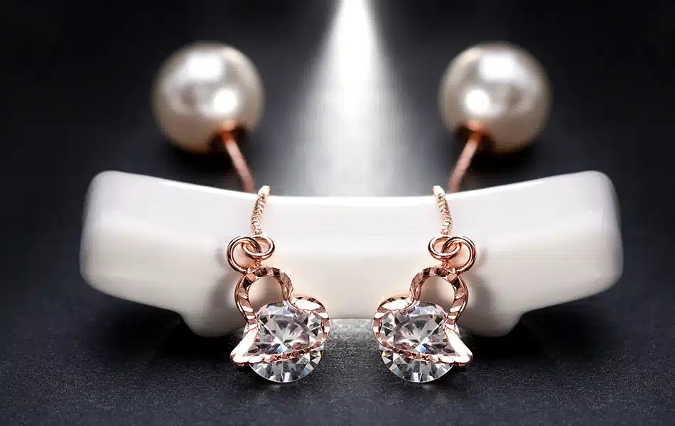 ORSA JEWELS New Water Drop Shape Austrian Crystal Long Stud Earrings with big Pearl Elegant Gold-color Jewelry for Women OME27 44
