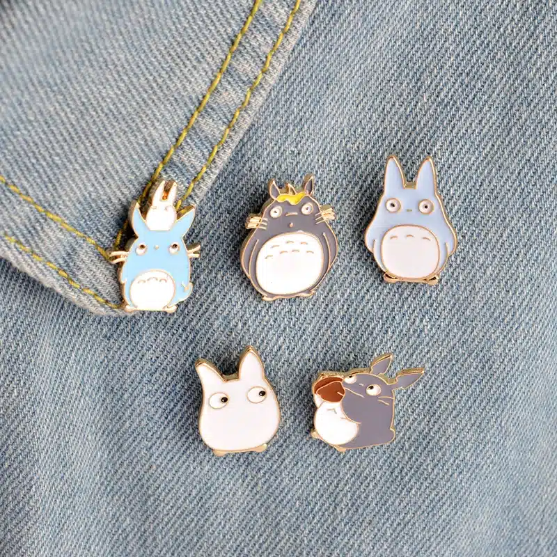 5pcs/set Childhood Cartoon My Neighbor Lovely Totoro Chinchilla Brooch Button Pins Denim Jacket Pin Badge Animal Jewelry Gift 18