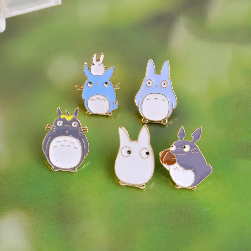 5pcs/set Childhood Cartoon My Neighbor Lovely Totoro Chinchilla Brooch Button Pins Denim Jacket Pin Badge Animal Jewelry Gift 21