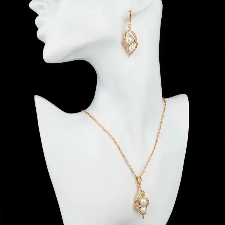 TOUCHEART Simulated Pearl Indian Wedding Jewelry Sets for Women Bridal Crystal Gold color Earrings Statement Necklaces SET140024 17