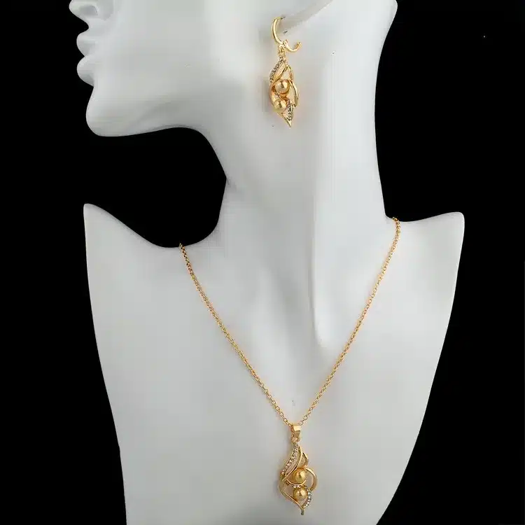 TOUCHEART Simulated Pearl Indian Wedding Jewelry Sets for Women Bridal Crystal Gold color Earrings Statement Necklaces SET140024 23