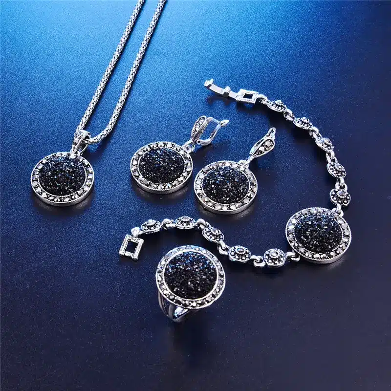 Wholesale Vintage Black Jewelry Set Fashion Women Jewelry Set Antique Silver Color Crystal Round Stone Pendant Necklace Sets 4Pc 10