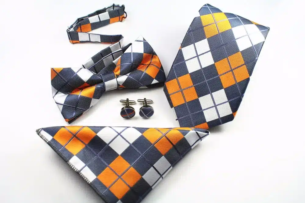 GUSLESON New Plaid Paisley Tie Set 100% Silk Jacquard Mens Necktie Gravata Hanky Cufflinks Bowtie Set Mens Tie for Wedding Party 25