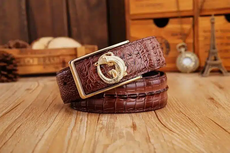 2017 brand new all-matched men's gold belt cowboy classic crocodile stylish belts men smooth buckle waist strap jeans 17