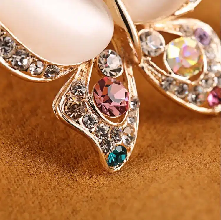 Factory price 3 colors for choose OPal rhinestone brooches for wedding butterfly brooch for women fashion jewelry good gift 15