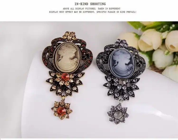 Fashion Antique Gold Silver Vintage Brooch Pins Female Brand Jewelry Queen Cameo Brooches Rhinestone For Women Christmas Gift 8