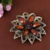 vintage stiilis lillpross pruunide kividega