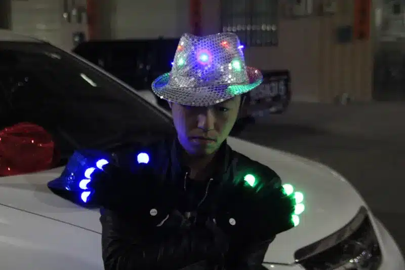 2017 Rushed Limited Led Clothes 10pcs/lot Wholesale Lighting Peoperties Fashion Led Jazz Hat Party Hats Colorful Hip Hop For 14
