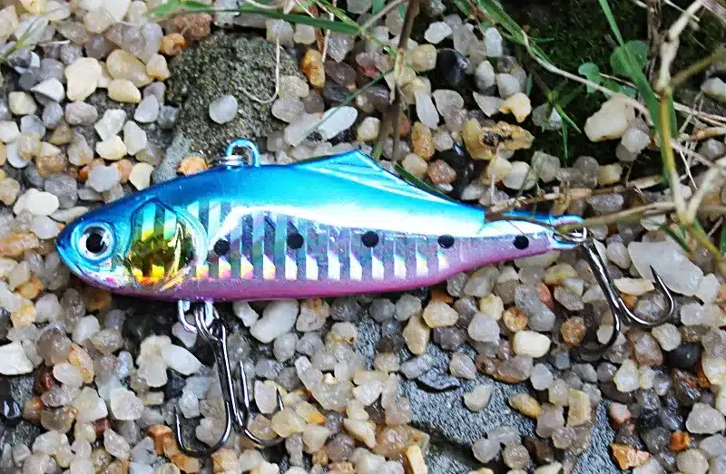 ANZHENJI 5 colors 24g 7.5cm winter VIB fishing lure hard bait lead inside ice sea fishing tackle diving swivel jig wobbler lure 11