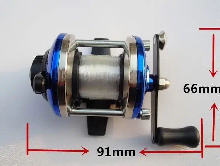 Low Price High Strength Right Hand Drum Casting Fishing Reel with 0.2mm Line 50m for Sea Beach Rock River Boat Ice Carp fishing 15