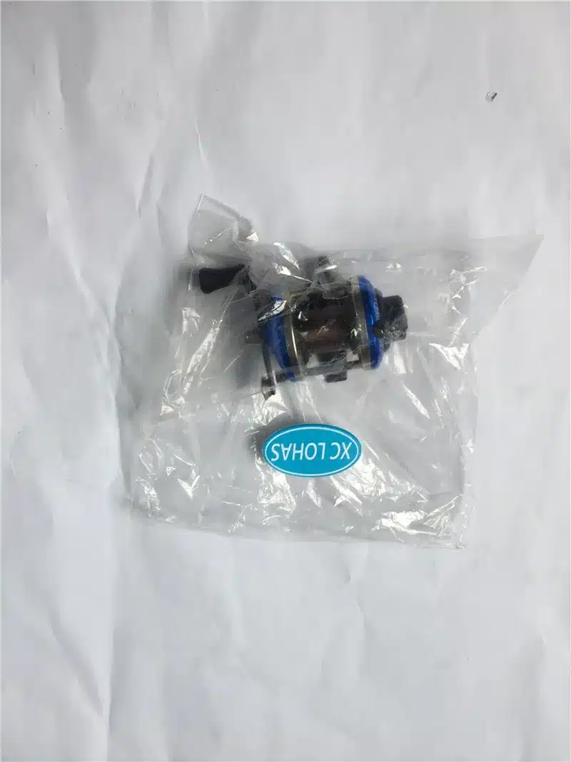 Low Price High Strength Right Hand Drum Casting Fishing Reel with 0.2mm Line 50m for Sea Beach Rock River Boat Ice Carp fishing 21