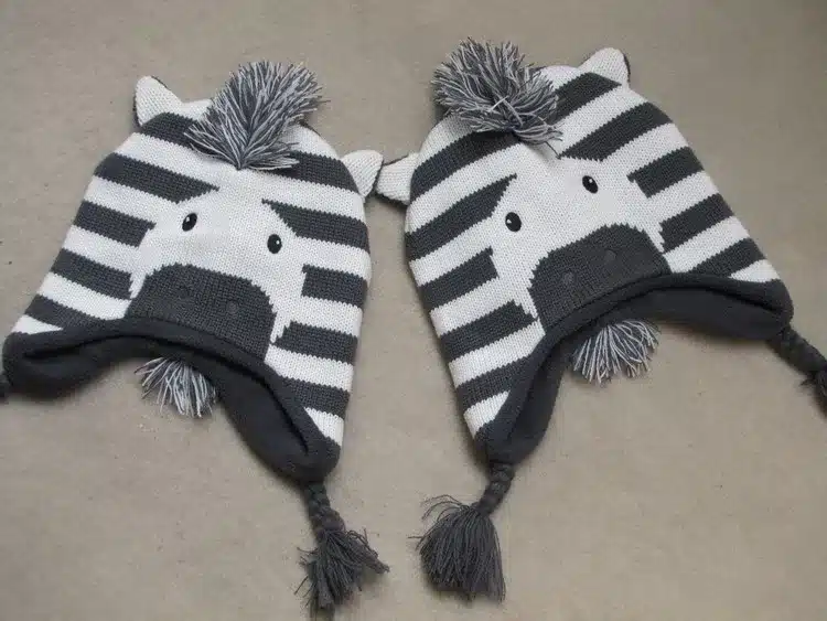 Baby Boys Winter Warm Hats Cartoon Zebra Pattern Caps Kids Knitted Caps Ear Flaps Beanies Children's Girls Cute Animal Sckullies 19