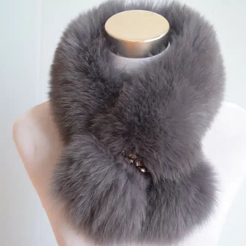 Winter Rushed Limited Women Adult Solid Ring 70cm Long Real Fox Fur Collar Winter Cosplay Party With Cz Diamonds 2017 Fashion 10