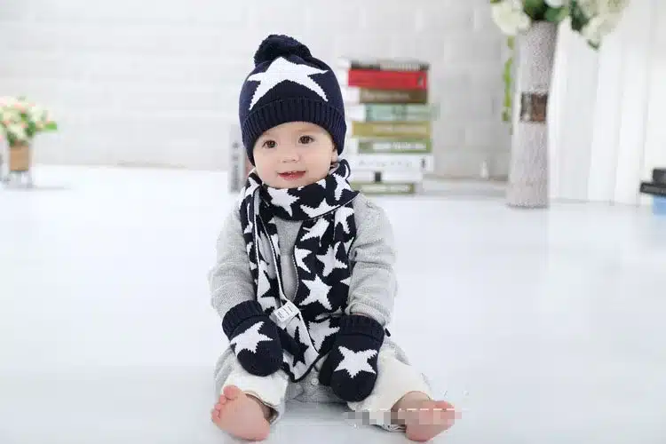 Winter Warm Kids Scarf Hat Gloves Sets Baby Boys Knitted Caps Pom Poms Ball Star Children's Thicken Caps Beanies Mittens set 12