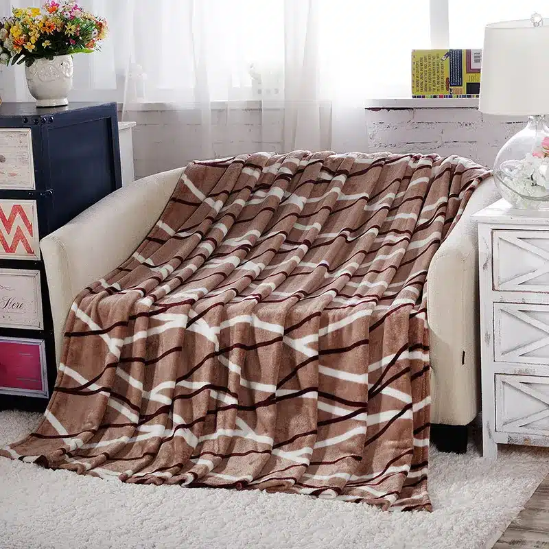 Cheap High quality 200x230cm throw blanket/fleece blanket on the bed ,soft winter flannel blanket for sofa warm bedspread 9