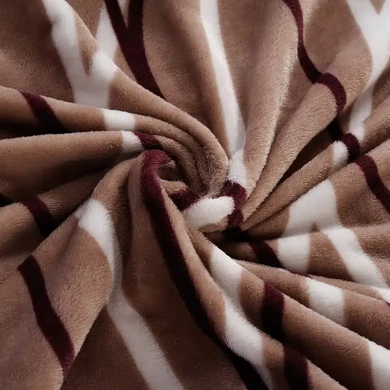 Cheap High quality 200x230cm throw blanket/fleece blanket on the bed ,soft winter flannel blanket for sofa warm bedspread 17