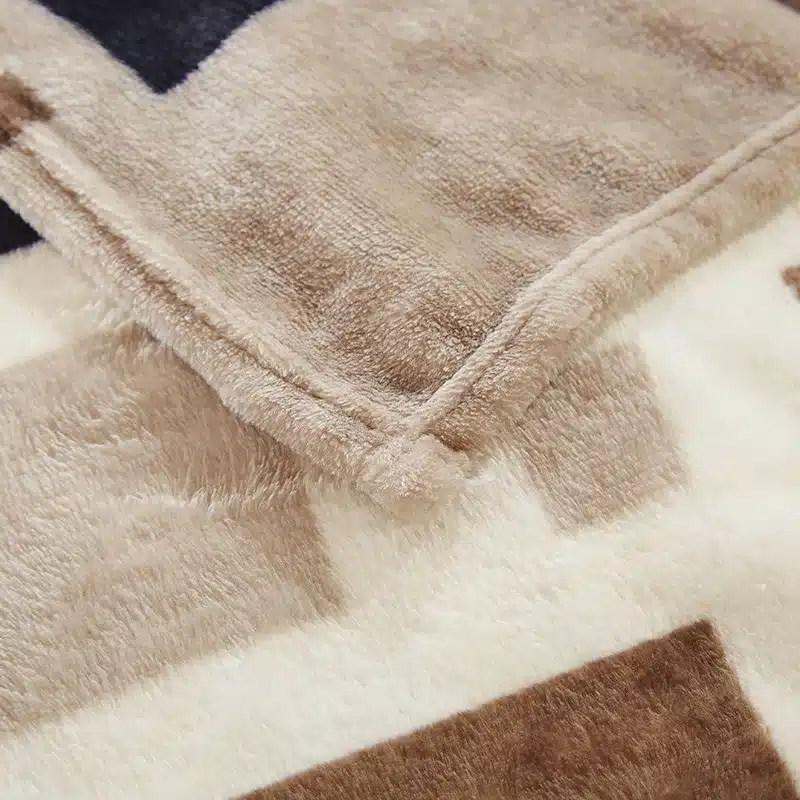 4sizes Super Soft and warm coral fleece velvet Home Blankets microplush Printed Fuzzy Plaids Bedspreads for Bed and Sofa 6