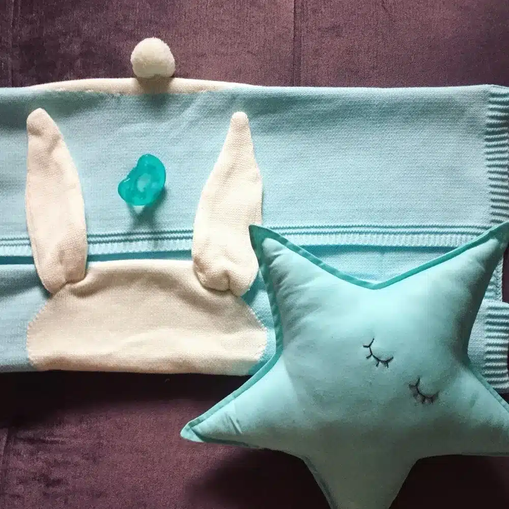 Baby Blanket Pink White Cute Rabbit Gray For Bed Sofa Wool blanket Cobertores Mantas BedSpread Bath Towels Play Mat Gift 73*105 11