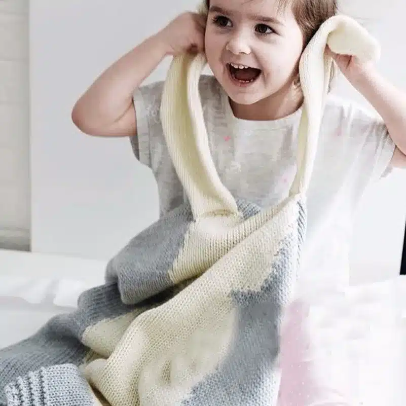 Baby Blanket Pink White Cute Rabbit Gray For Bed Sofa Wool blanket Cobertores Mantas BedSpread Bath Towels Play Mat Gift 73*105 29