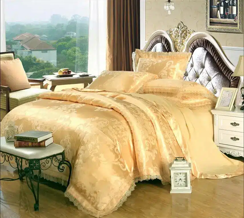 4Pcs Jacquard Silk/Cotton Bedding Set Luxury Bed Set King Queen Size Lace Satin Duvet Cover Bed Sheet literie Pillowcase 30