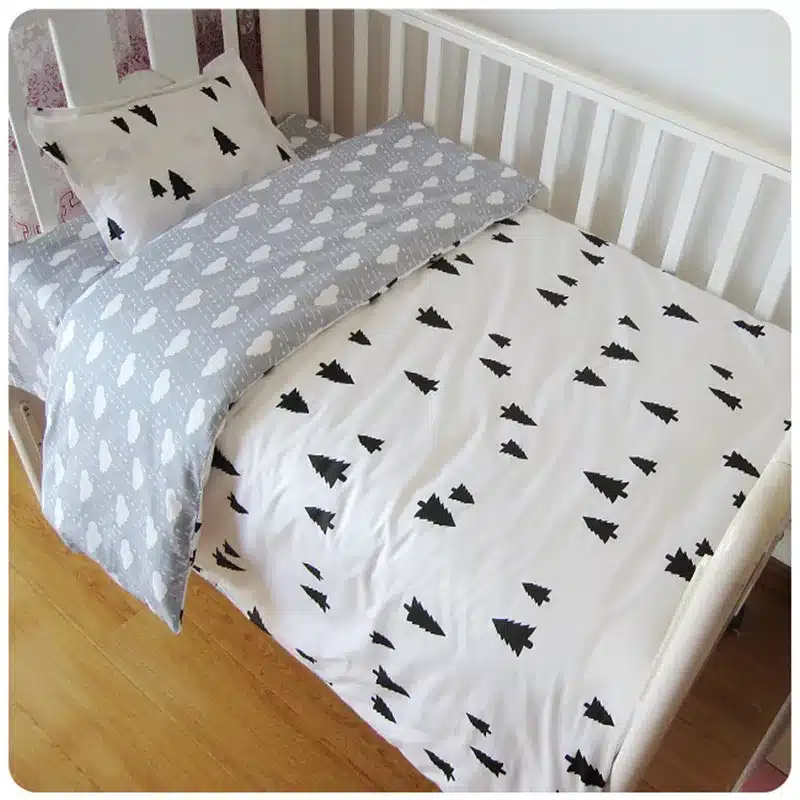 adamant ant 3 Pcs Cotton Crib Bed Linen Kit Cartoon Baby Bedding Set Includes Pillowcase Bed Sheet Duvet Cover Without Filler 11