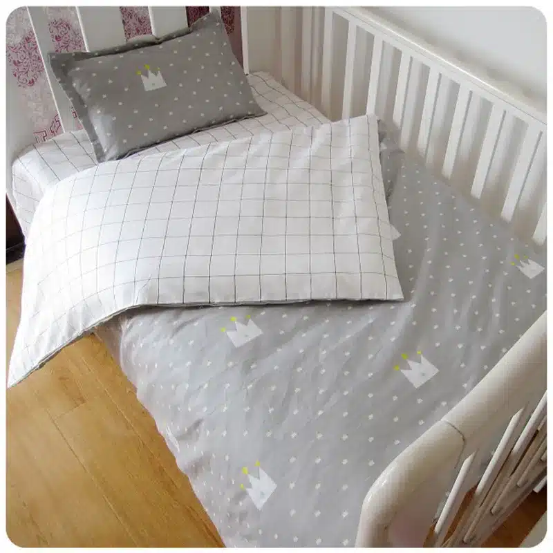 adamant ant 3 Pcs Cotton Crib Bed Linen Kit Cartoon Baby Bedding Set Includes Pillowcase Bed Sheet Duvet Cover Without Filler 13