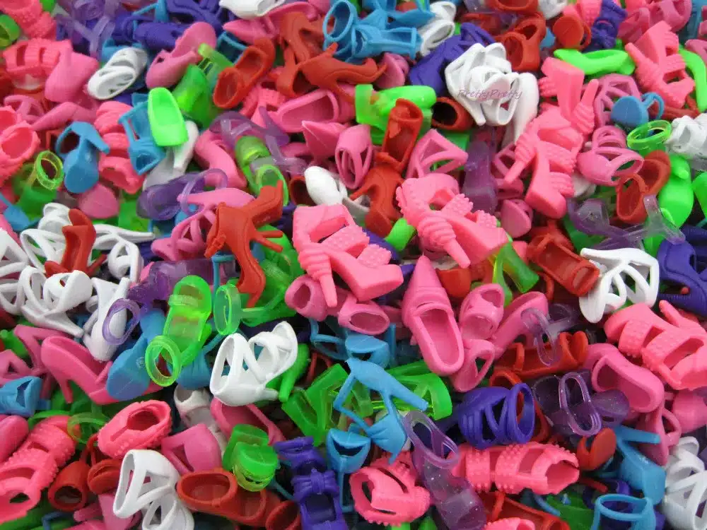 Lot 15 Pcs = 10 Pairs Of Shoes & 5 Wedding Dress Party Gown Princess Cute Outfit Clothes For Barbie Doll Girls' Gift Random Pick 13
